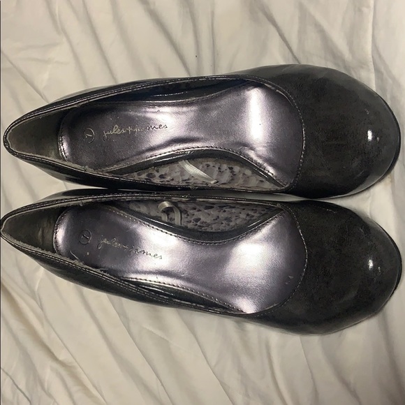 Grey high heels - Picture 2 of 2